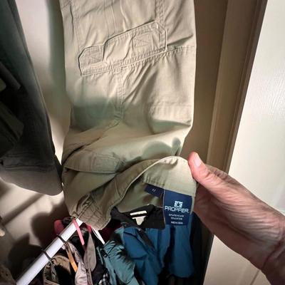 Eddie Bauer, Cabela’s, L.L Bean Barn Coats & Pants - Size M/L (GB1-RG)