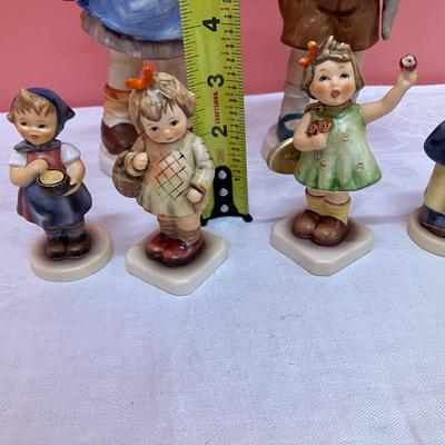 Sale Photo Thumbnail #211: Grouping of 2 - 8" Arnart Japanese figurines and 6 - 3" Hummel figurines