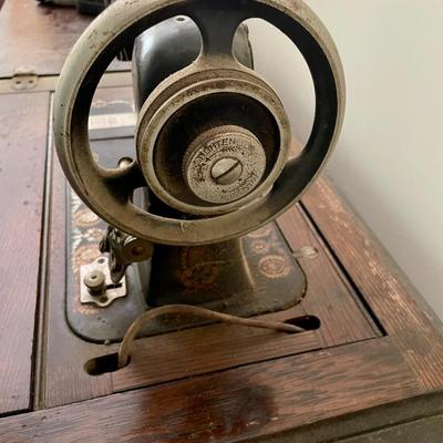 Vintage "Unique" sewing machine, cabinet & extras