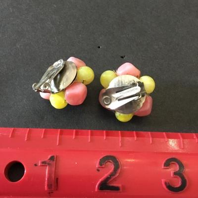 Super cute, vintage, multi colored flower clip on earrings