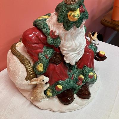 Sale Photo Thumbnail #257: Large Fitz & Floyd Santa jar with some damage to back (maybe missing a piece?)