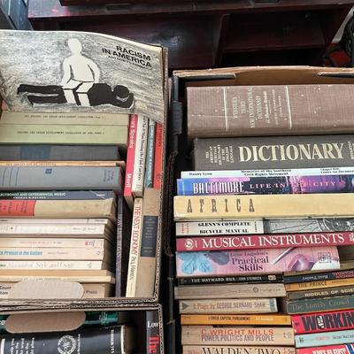 Mixed book lot - 03
