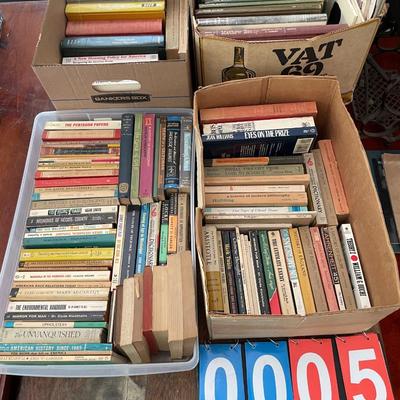Mixed book lot - 05