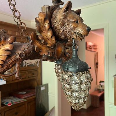 Bear Heads Chandelier (DR-RG)