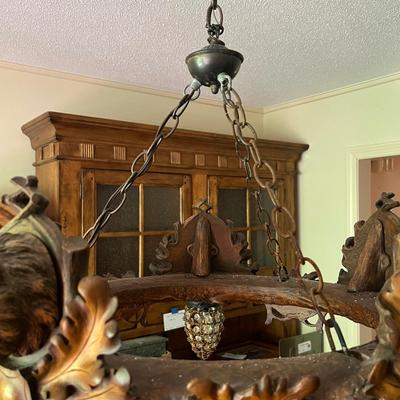 Bear Heads Chandelier (DR-RG)