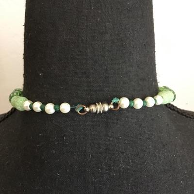 Cool green faux vintage necklace