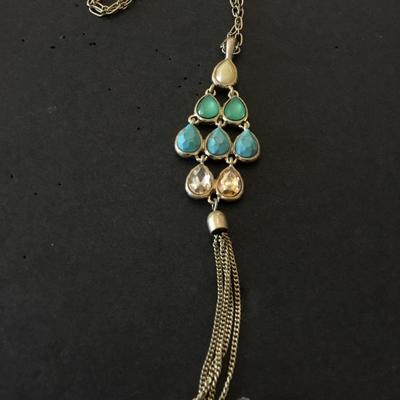 Beautiful tassel crystal necklace