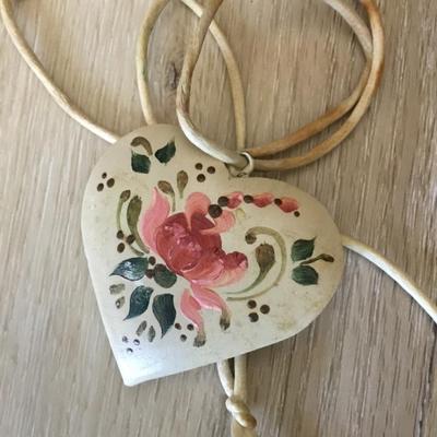 Vintage painted heart necklace