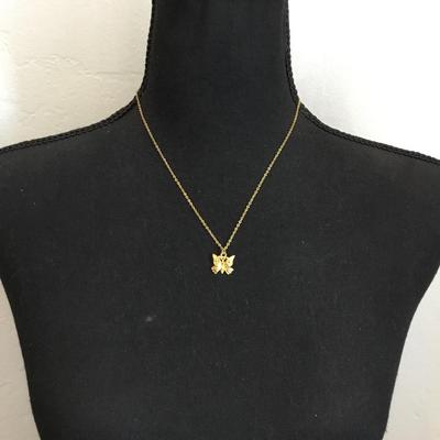 Cute vintage Gold tone, butterfly necklace