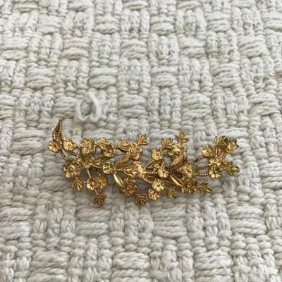 Sale Photo Thumbnail #165: Vintage, gold tone, brooch please see attached photos