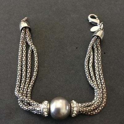 Vintage premier design bracelet very nice