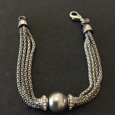 Vintage premier design bracelet very nice