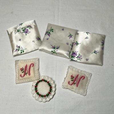 Lot 518 sachet bags