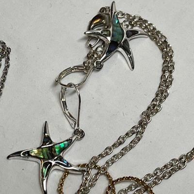 Lot 520 Lot #5 Jewelry Bracelets