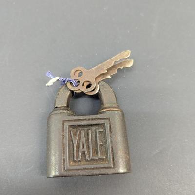 Vintage Yale Brass Lock & Key Padlock