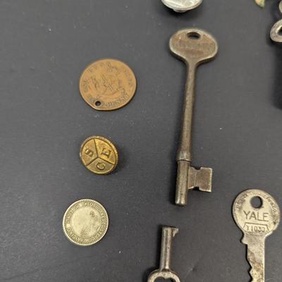 Vintage Skate Keys Russwin Key & Tokens