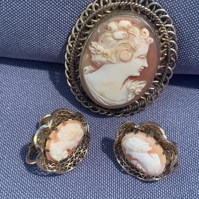 Cameo Brooch & Matching Estate Earrings