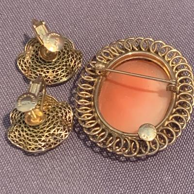 Cameo Brooch & Matching Estate Earrings