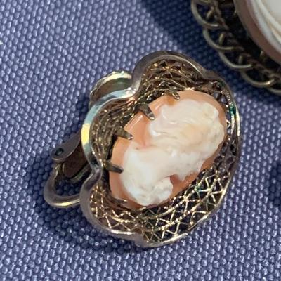 Cameo Brooch & Matching Estate Earrings