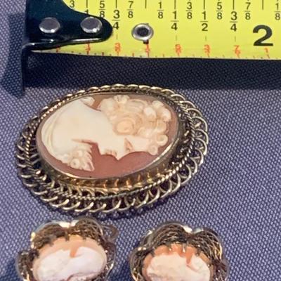 Cameo Brooch & Matching Estate Earrings