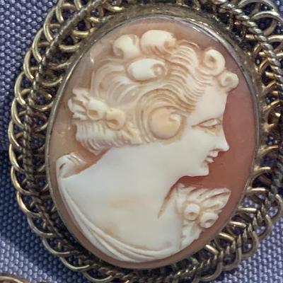 Cameo Brooch & Matching Estate Earrings