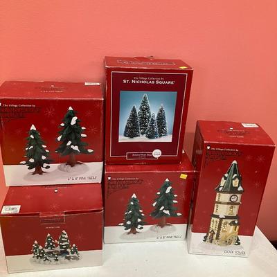 Sale Photo Thumbnail #330: Set of 5 pieces of St. Nicholas village