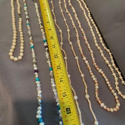 Pearl Necklaces Lot