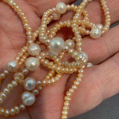 Pearl Necklaces Lot