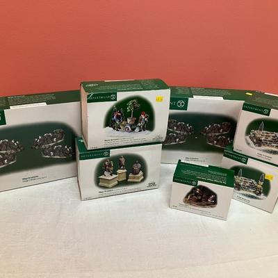 Sale Photo Thumbnail #340: Set of 7 pieces of  Dept 56 Village Accessories