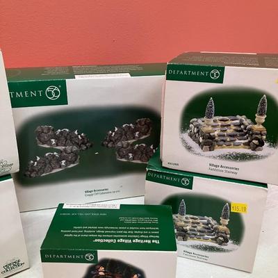 Sale Photo Thumbnail #342: Set of 7 pieces of  Dept 56 Village Accessories