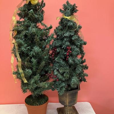 Sale Photo Thumbnail #346: Set of 2 - 39" potted faux Christmas trees