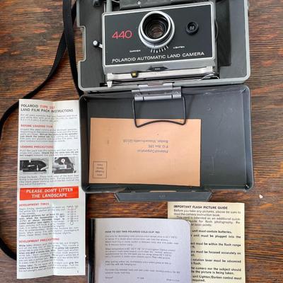 Vintage Polaroid 440 Land Camera
