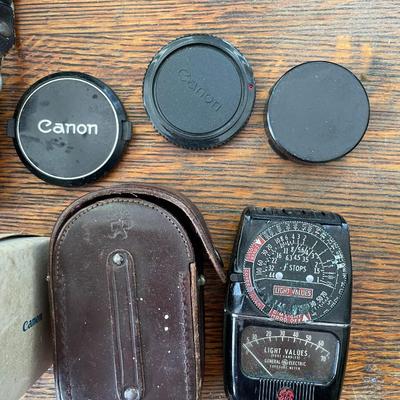 Vintage Canon 35mm film camera + extras