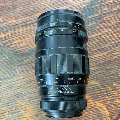 Mixed lot of 35mm camera lenses`