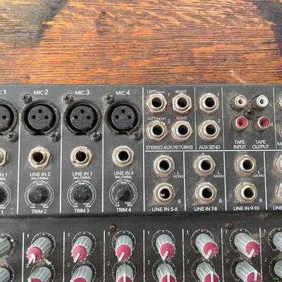Mackie Micro Series 1202 mixer