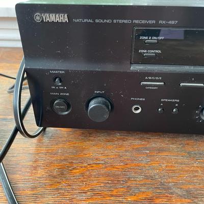 Yamaha RX-497 stereo receiver