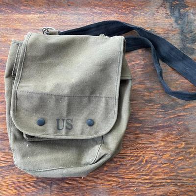 Vintage US military issue ammo bag