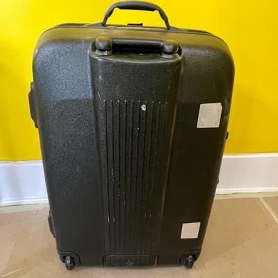 Samsonite hard-shell large roller suitcase