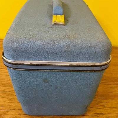 Vintage Samsonite make-up travel case