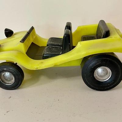Mixed 4-piece lot of vintage toy cars