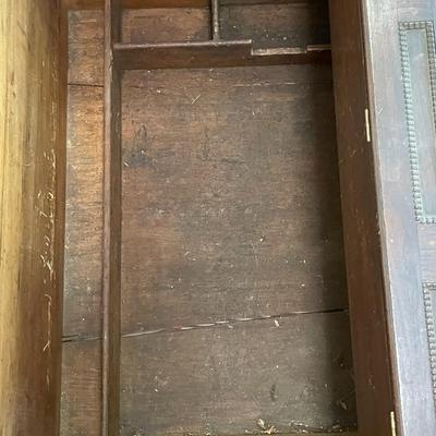 Antique carpenter's apprentice hand-made tool box, with tools!