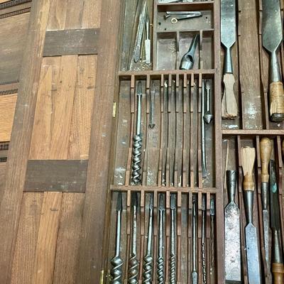 Antique carpenter's apprentice hand-made tool box, with tools!