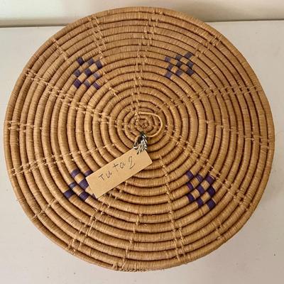 Trio of vintage hand-woven Gullah, Pima sweetgrass baskets