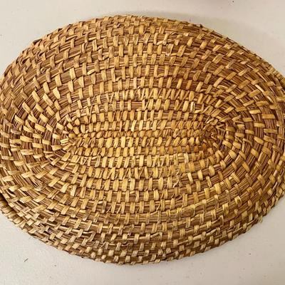 Trio of vintage hand-woven Gullah, Pima sweetgrass baskets