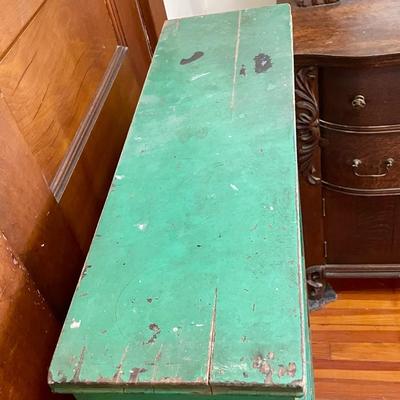 Vintage 4-shelf turquoise bookshelf
