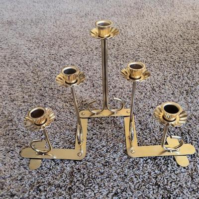 Folding metal candleholder