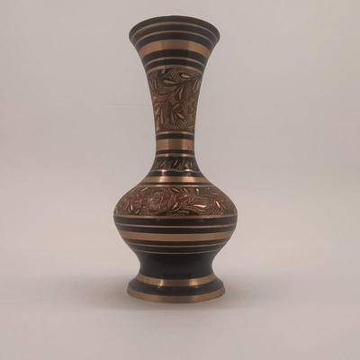 Antique style vase