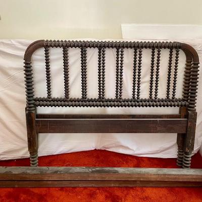 Antique full-size Jenny Lind spindle bed