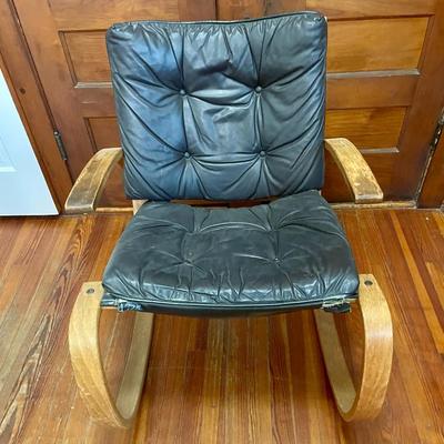 Vintage bentwood MCM rocking chair, unsigned