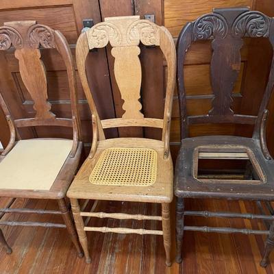 Set of 6 caned chairs